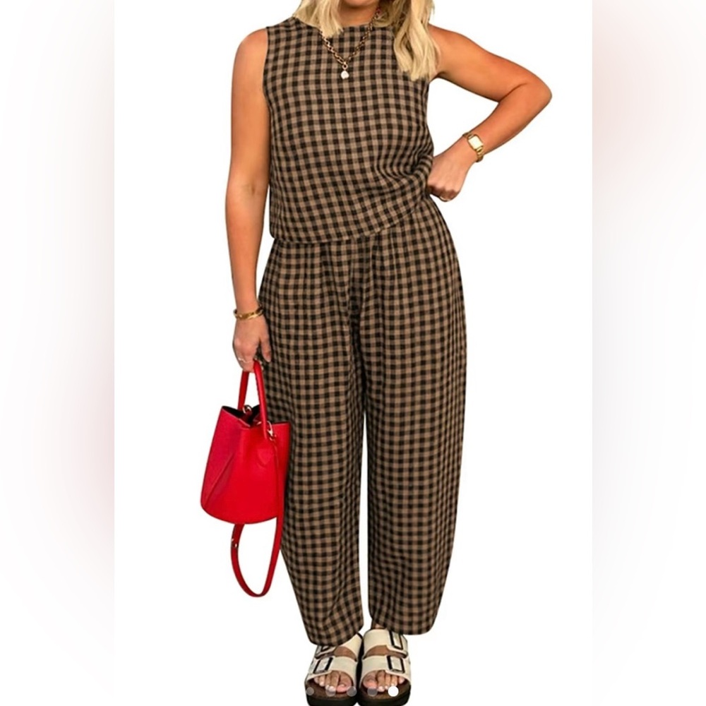 Women’s gingham Sleeveless 2-piece Jumpsuit